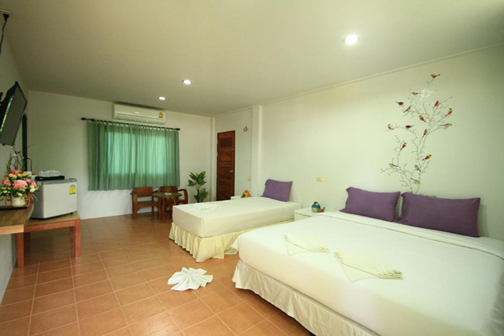 J.Holiday Inn Krabi town Habitación foto