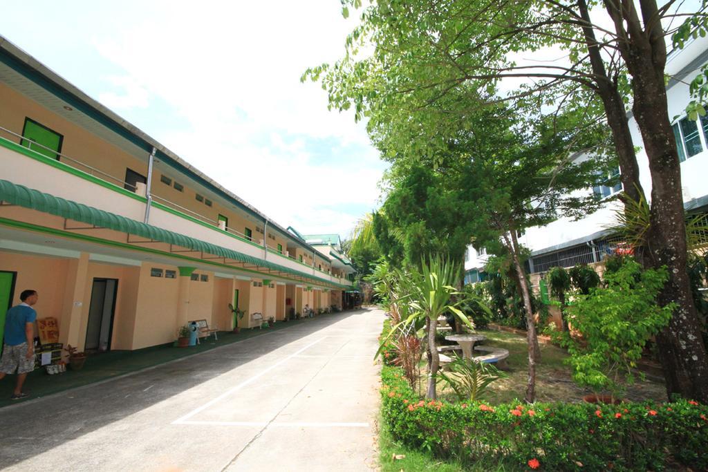 J.Holiday Inn Krabi town Exterior foto